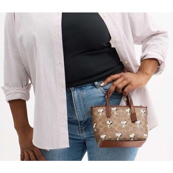 Coach X Peanuts City Mini Tote Bag In Signature Canvas With Snoopy Print CBS83 - Picture 3 of 5